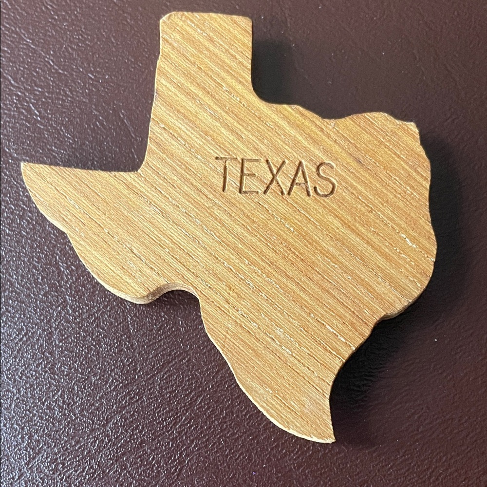 Texas State Shaped Wooden Magnet